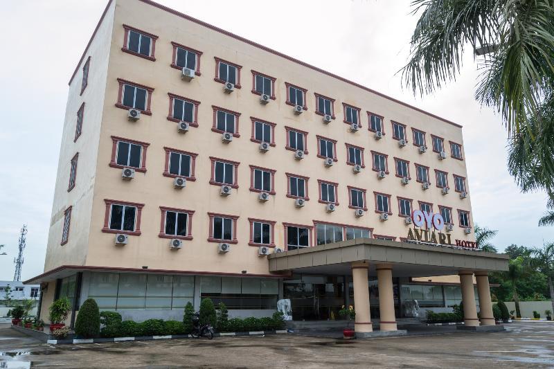 阿维亚里酒店 Batam 外观 照片