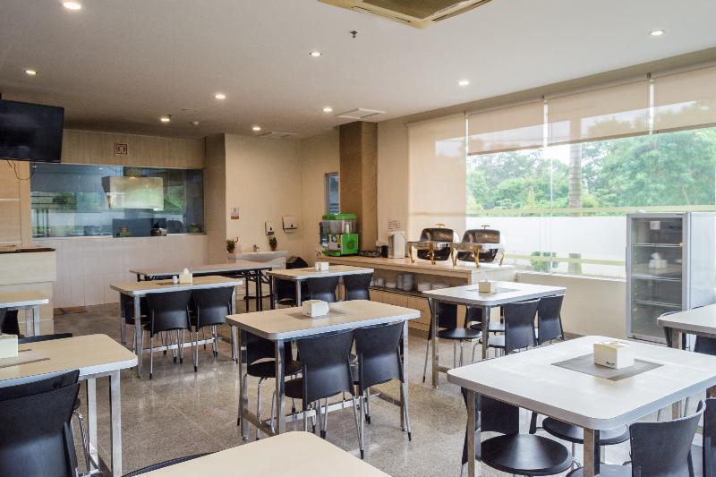 阿维亚里酒店 Batam 外观 照片