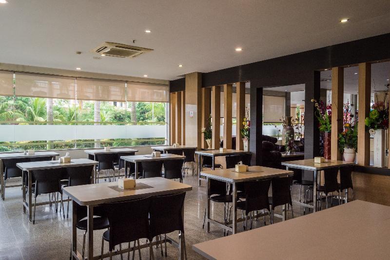 阿维亚里酒店 Batam 外观 照片